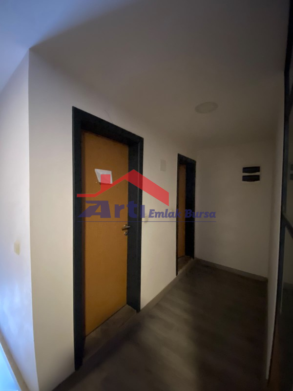 ARTI'DAN TABELA DEĞERİ YÜKSEK ANA YOLA CEPHE 500M² KİRALIK DÜKKAN