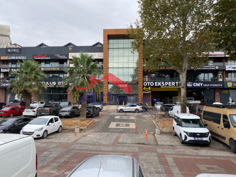 ARTI'DAN TABELA DEĞERİ YÜKSEK ANA YOLA CEPHE 500M² KİRALIK DÜKKAN