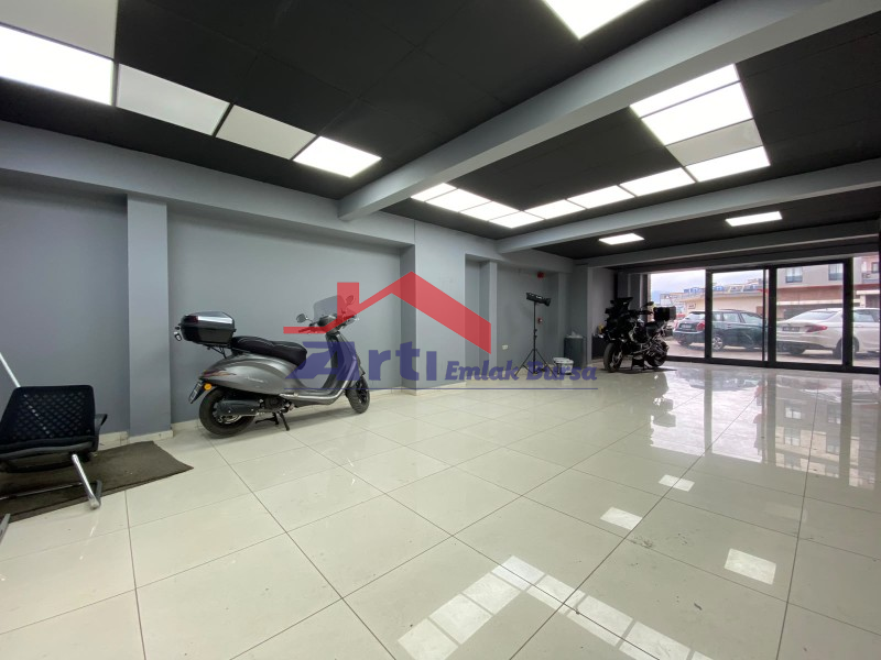ARTI'DAN TABELA DEĞERİ YÜKSEK ANA YOLA CEPHE 500M² KİRALIK DÜKKAN