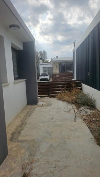 Lefkoşa Minareliköy'de SATILIK 2+1 