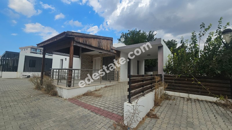 Lefkoşa Minareliköy'de SATILIK 2+1 