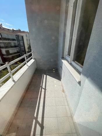 GÜVENAY - ÇORUM  ÜÇTUTLAR ATATÜRK LİSESİ CİVARI  3+1 SATILIK DAİRE