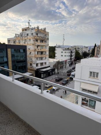 K.ÇİFTLİK'DE CADDE ÜZERİNDE KİRALIK 3+1 EŞYALI DAİRE 