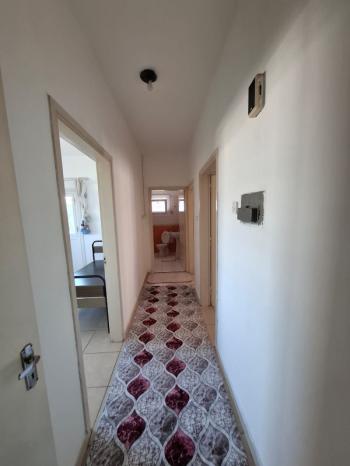 ORTAKÖYDE ANA YOL ÜSTÜNDE KIZ ÖĞRENCİYE KİRALIK 3+1 EŞYALI DAİRE 