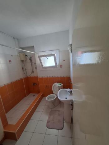 ORTAKÖYDE ANA YOL ÜSTÜNDE KIZ ÖĞRENCİYE KİRALIK 3+1 EŞYALI DAİRE 