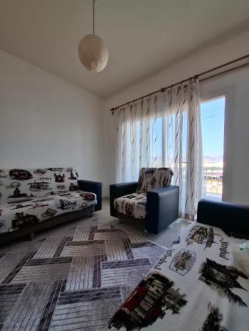 ORTAKÖYDE ANA YOL ÜSTÜNDE KIZ ÖĞRENCİYE KİRALIK 3+1 EŞYALI DAİRE 