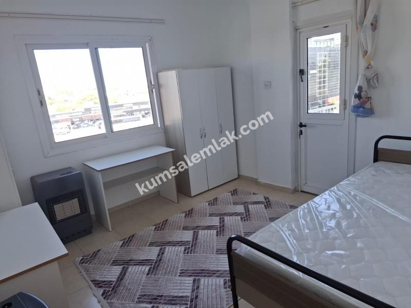 ORTAKÖYDE ANA YOL ÜSTÜNDE KIZ ÖĞRENCİYE KİRALIK 3+1 EŞYALI DAİRE 