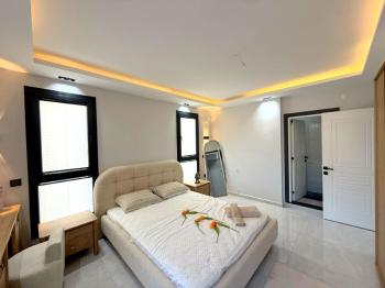 Didim'de Satılık 3+1 Eşyalı Villa
