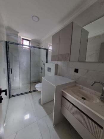 AFYON ÜÇOK EMLAKTAN CUMHURİYET MAH. SATILIK 2+1 / 70m² / 2. ARA KAT / YERDEN ISITMA LÜX DAİRE