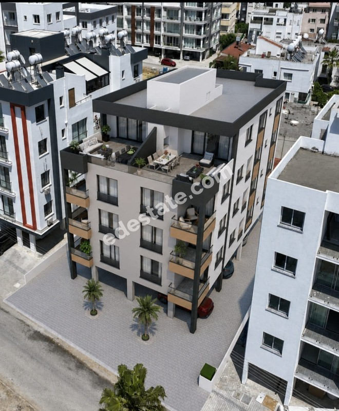 Lefkoşa Gönyeli'de SATILIK TÜRK KOÇANLI 2+1 PENTHOUSE