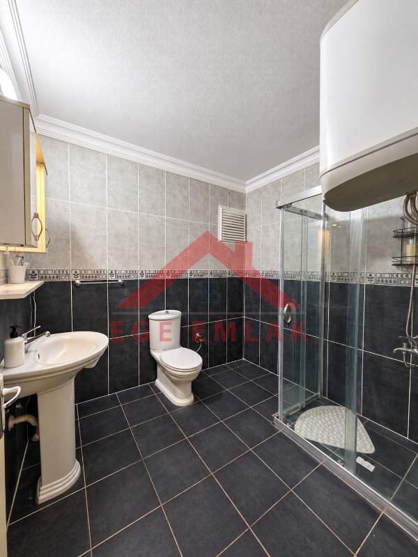 Didim Efeler Euro Village Sitesinde Havuzlu 2+1 Ara Kat Satılık Daire