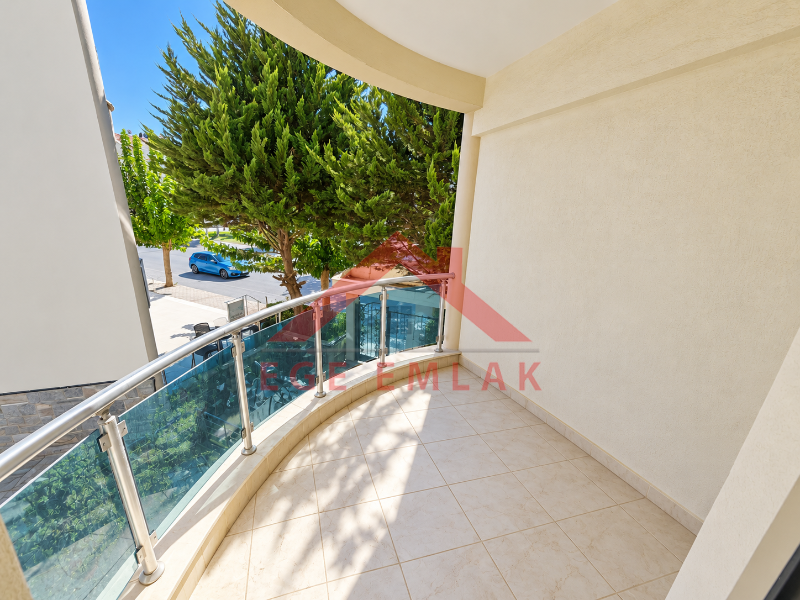 Didim Efeler Euro Village Sitesinde Havuzlu 2+1 Ara Kat Satılık Daire