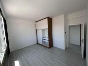 MAĞUSA ÇANAKKALE'DE ZEMİNKAT BAHÇELİ SATILIK DAİRE 