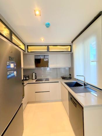 Didim Efeler Mahallesi’nde Butik Site İçerisinde Full Eşyalı Akıllı Tripleks 3+1 Villa