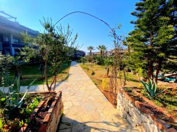 Didim Hisar Mahallesi Gümüşevler 4 Sitesinde 3+1 Dubleks