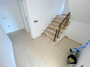 Didim Hisar Mahallesi Gümüşevler 4 Sitesinde 3+1 Dubleks
