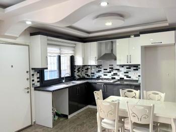 Didim Efeler’de Müstakil Havuzlu, Teraslı, Masrafsız 3+1 Satılık Villa