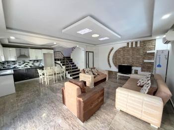 Didim Efeler’de Müstakil Havuzlu, Teraslı, Masrafsız 3+1 Satılık Villa