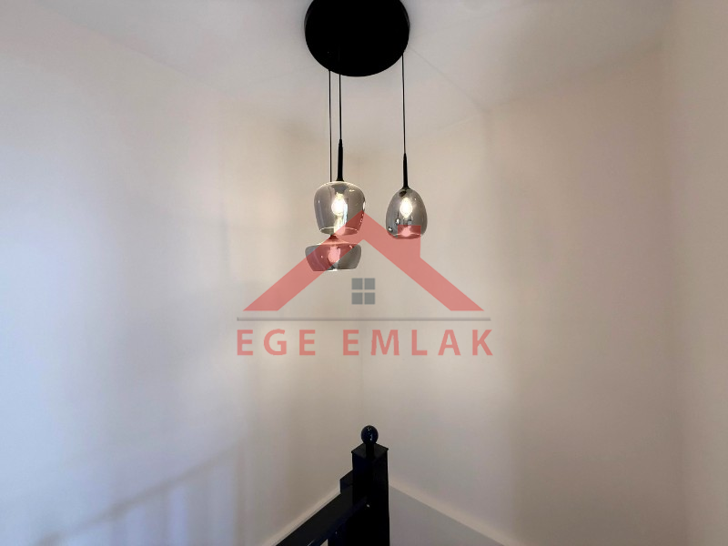 Didim Efeler Mahallesi’nde Butik Site İçerisinde Full Eşyalı Akıllı Tripleks 3+1 Villa