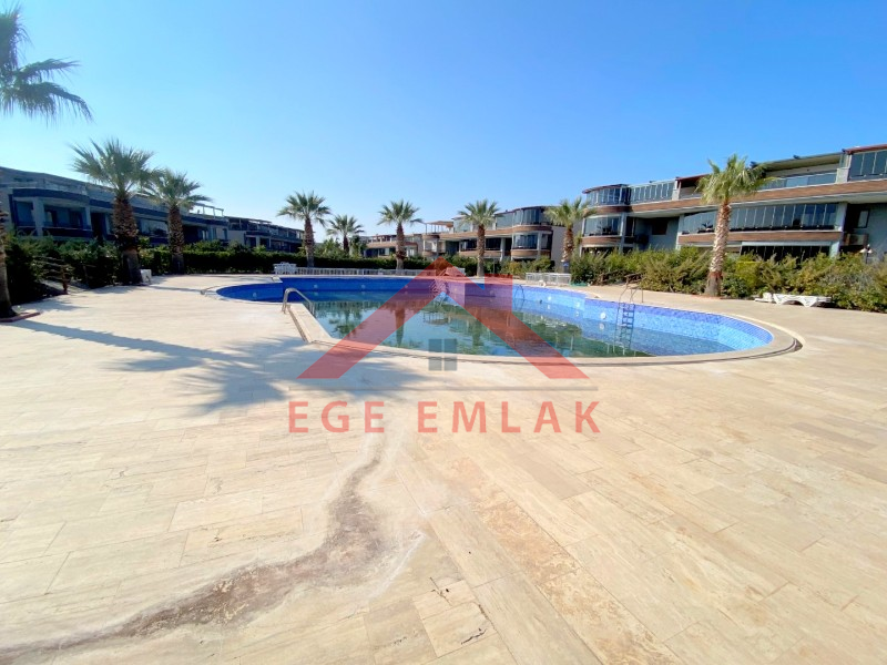 Didim Hisar Mahallesi Gümüşevler 4 Sitesinde 3+1 Dubleks