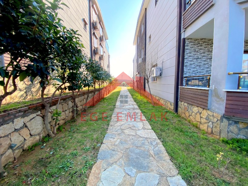 Didim Hisar Mahallesi Gümüşevler 4 Sitesinde 3+1 Dubleks