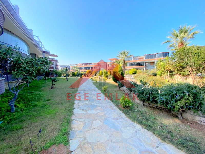Didim Hisar Mahallesi Gümüşevler 4 Sitesinde 3+1 Dubleks