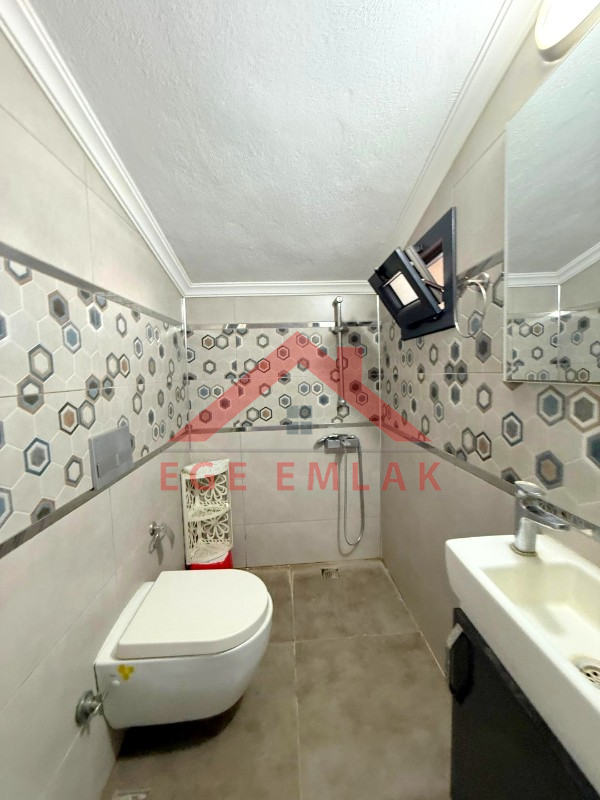 Didim Efeler’de Müstakil Havuzlu, Teraslı, Masrafsız 3+1 Satılık Villa