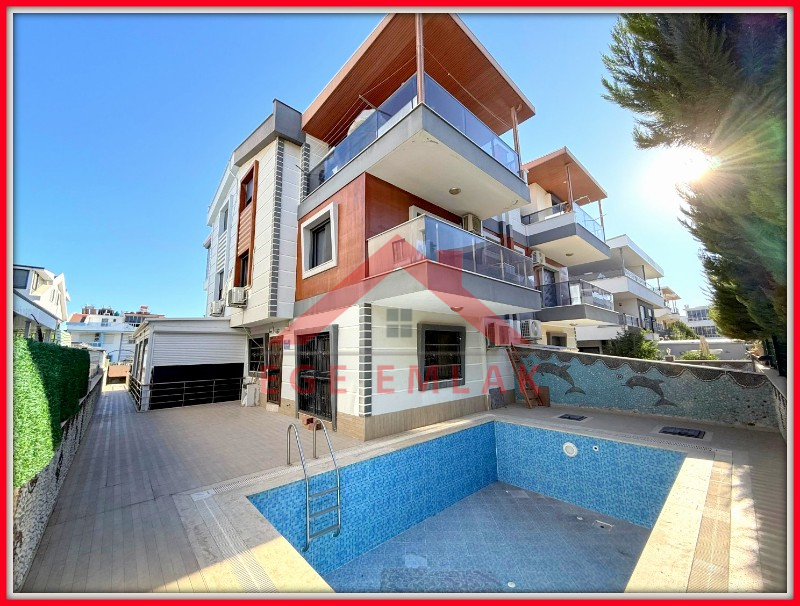 Didim Efeler’de Müstakil Havuzlu, Teraslı, Masrafsız 3+1 Satılık Villa