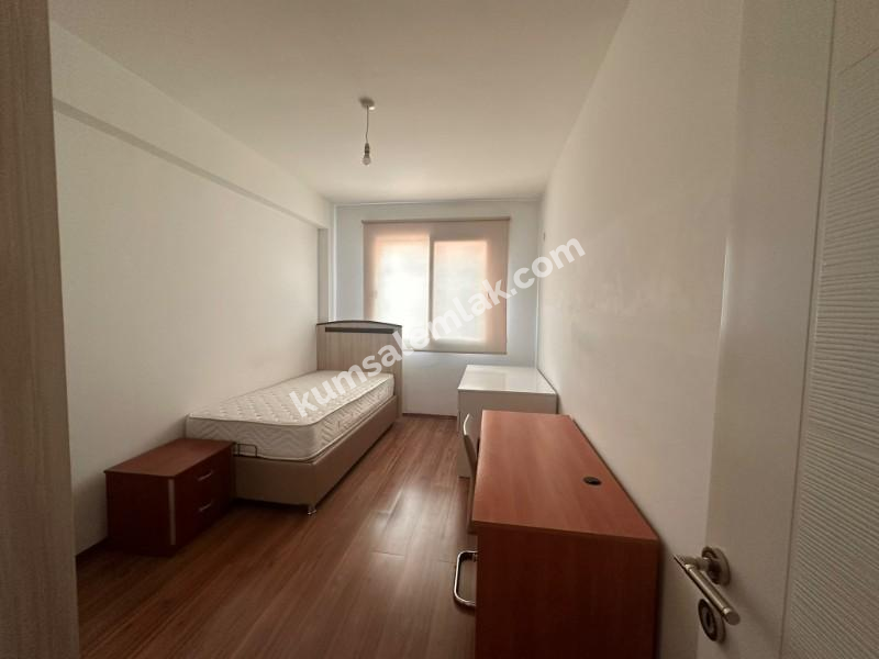 GÖNYELİDE ZEMİNKAT BAHÇELİ KİRALIK 3+1 EŞYALI DAİRE 