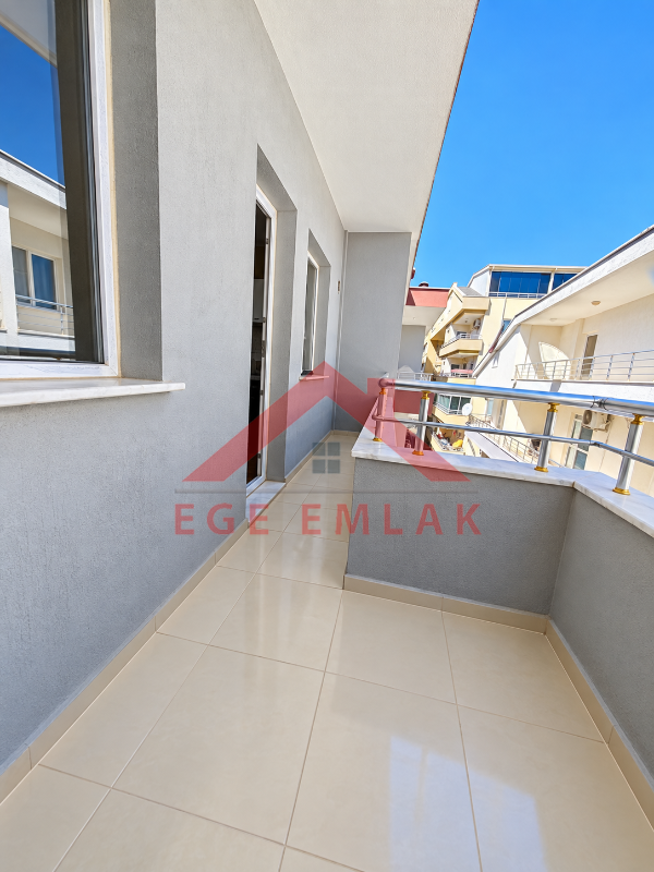 Didim Yeni Mahalle’de Geniş Teraslı Deniz Manzaralı 3+1 Satılık Dubleks