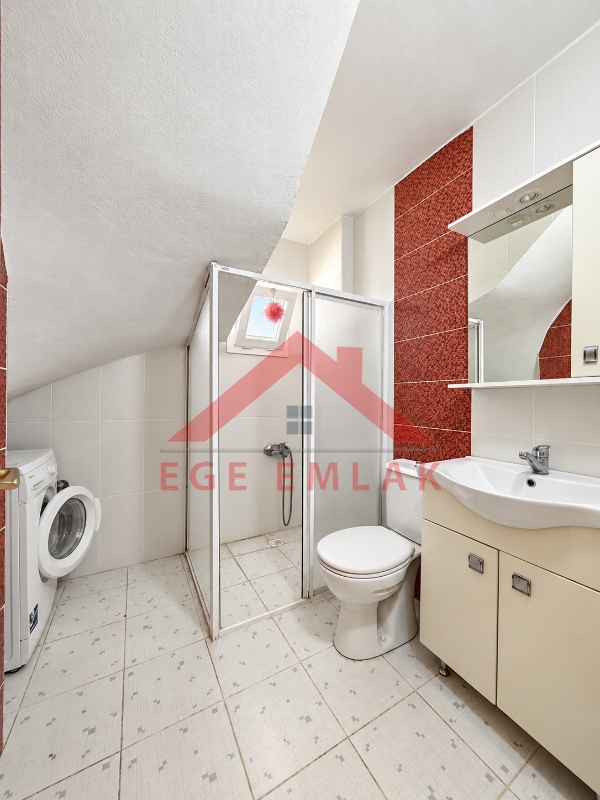 Didim Yeni Mahalle’de Geniş Teraslı Deniz Manzaralı 3+1 Satılık Dubleks