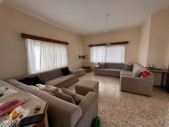 YENİKENT'TE SATILIK  TÜRK MALI 4+2 GENİŞ DAİRE 