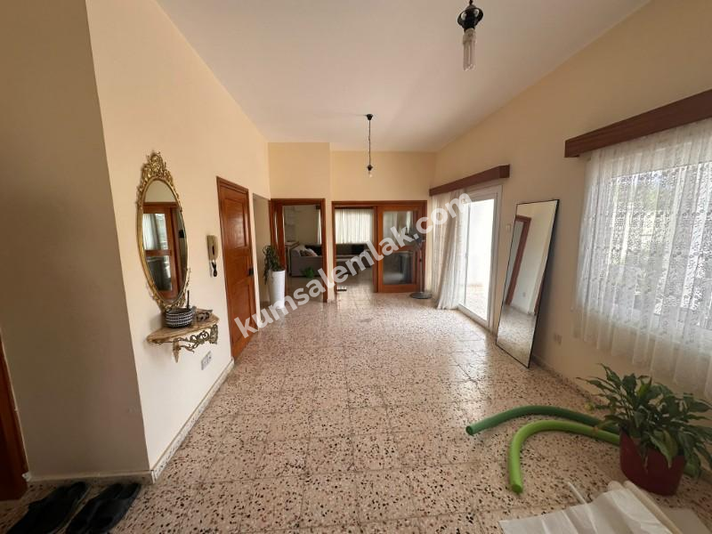 YENİKENT'TE SATILIK  TÜRK MALI 4+2 GENİŞ DAİRE 