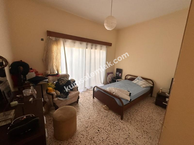YENİKENT'TE SATILIK  TÜRK MALI 4+2 GENİŞ DAİRE 