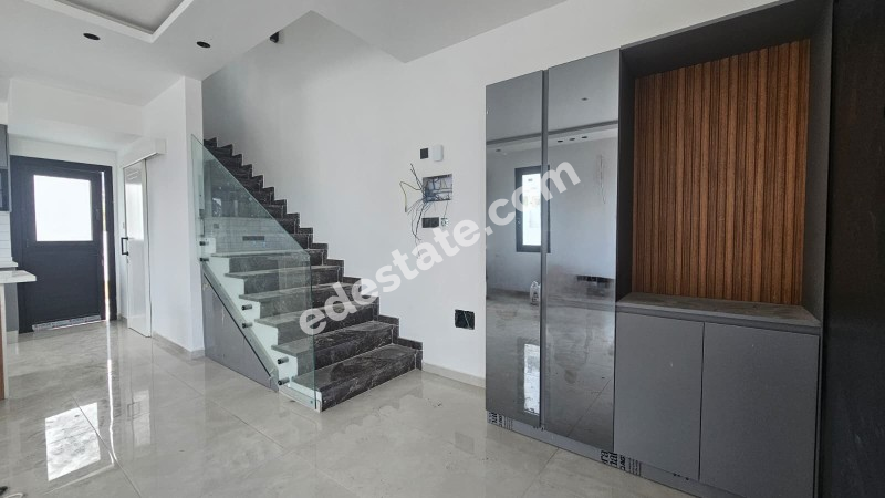 Girne Lapta Bölgesinde YENİ SATILIK 2+1  VİLLA 