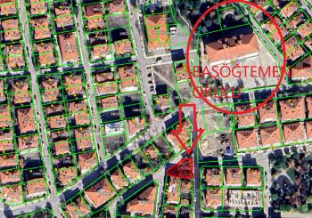 GÜVENAY - ÇORUM GÜLABİBEY ITIR BLOKLARI MEVKİ 343 M2 SATILIK ARSA