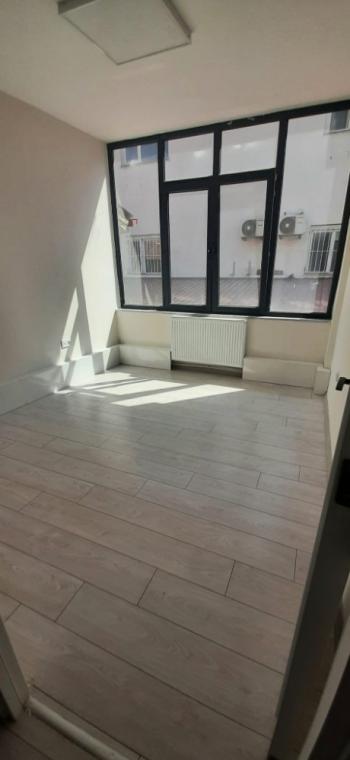 GÜVENAY - ÇORUM İNÖNÜ CADDESİ KUBBELİ CAMİİ CİVARI KİRALIK OFİS