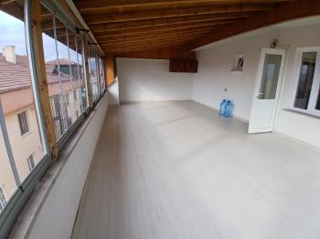 GÜVENAY - ÇORUM VARİNLİ CADDESİ ÜZERİNDE KİRALIK DUBLEKS DAİRE