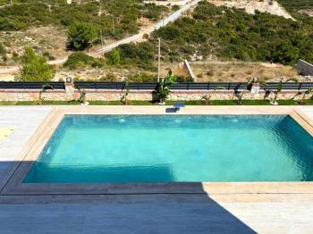Didim Seyrantepede 645 M2 Arsa Üzerinde Satılık 4+1 Villa