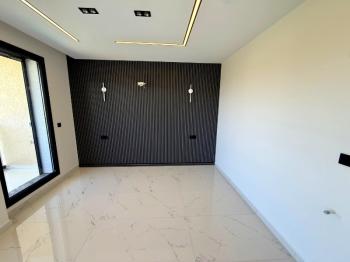 Didim Seyrantepede 645 M2 Arsa Üzerinde Satılık 4+1 Villa