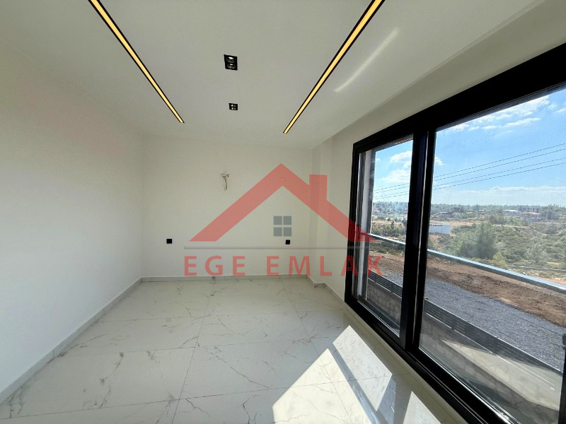 Didim Seyrantepede 645 M2 Arsa Üzerinde Satılık 4+1 Villa
