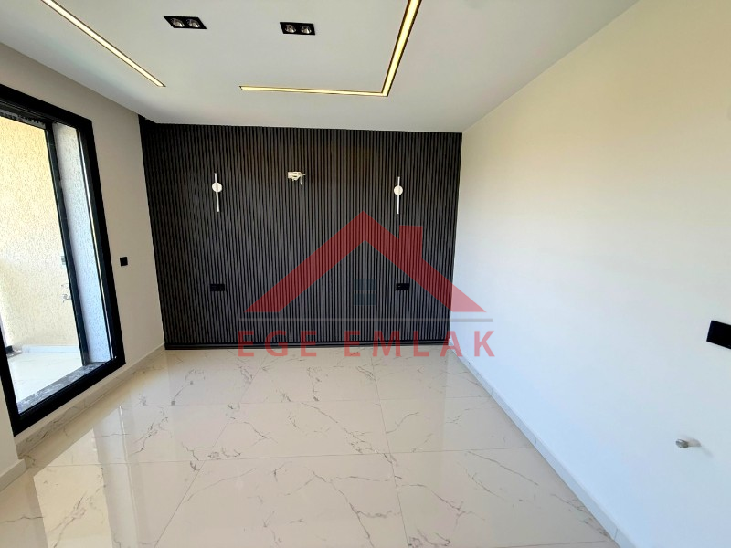 Didim Seyrantepede 645 M2 Arsa Üzerinde Satılık 4+1 Villa