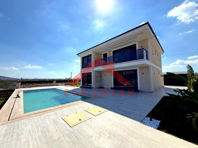 Didim Seyrantepede 645 M2 Arsa Üzerinde Satılık 4+1 Villa