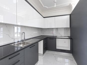 GÖNYELİ'DE SATILIK TÜRK KOÇANLI  3+1 ZEMİNKAT DAİRE 