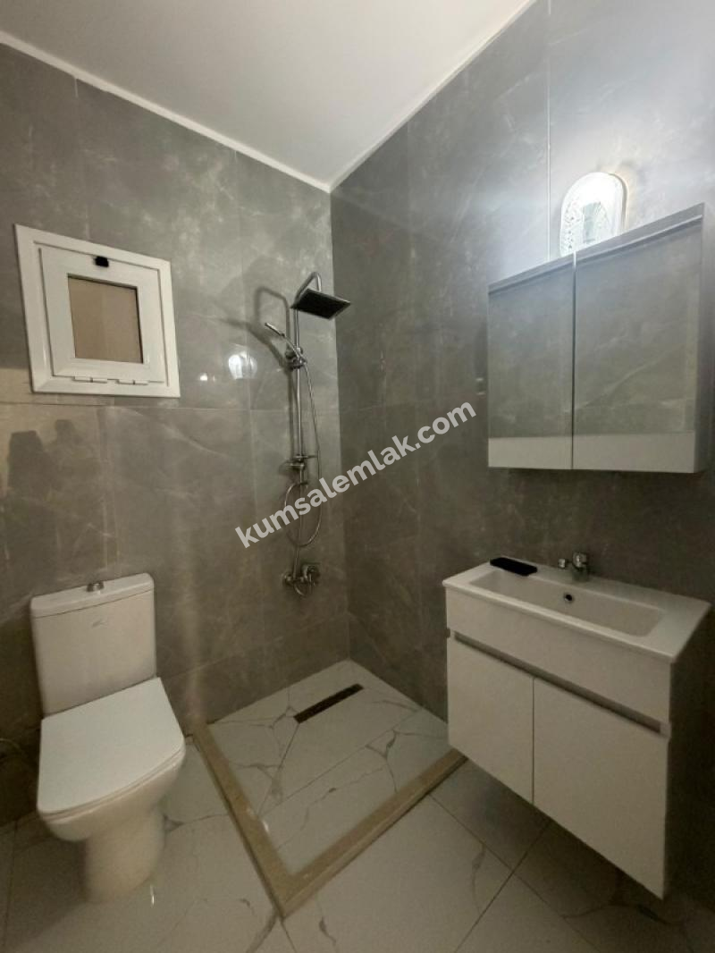 GÖNYELİ'DE SATILIK TÜRK KOÇANLI  3+1 ZEMİNKAT DAİRE 