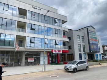 ARTI'DAN ÖZLÜCE METRO DURAĞINA CEPHE AA PLAZA'DA 1+1 OFİS