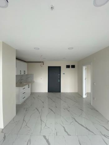 ARTI'DAN ÖZLÜCE METRO DURAĞINA CEPHE AA PLAZA'DA 1+1 OFİS
