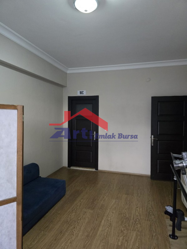 ARTI'DAN ÖZLÜCE'DE CADDEYE CEPHE 3+1 HOMEOFFİCE