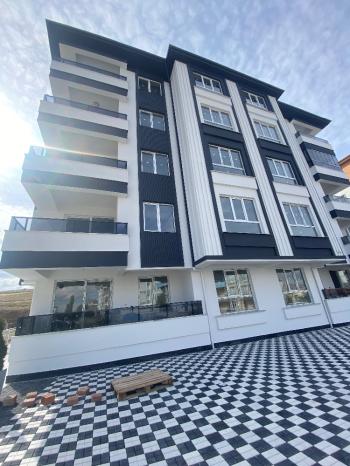GÜVENAY - ÇORUM GÜLABİBEY MAH. KAPAKLI 3.SOKAKTA 2+0 SATILIK DAİRE 