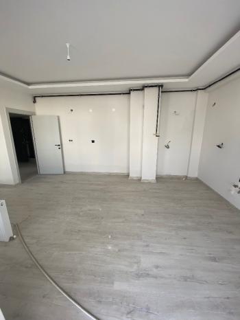 GÜVENAY - ÇORUM GÜLABİBEY MAH. KAPAKLI 3.SOKAKTA 2+0 SATILIK DAİRE 
